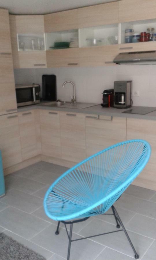 L'Ecrin Bleu Apartment เลอิสซ็องเบรอ ภายนอก รูปภาพ